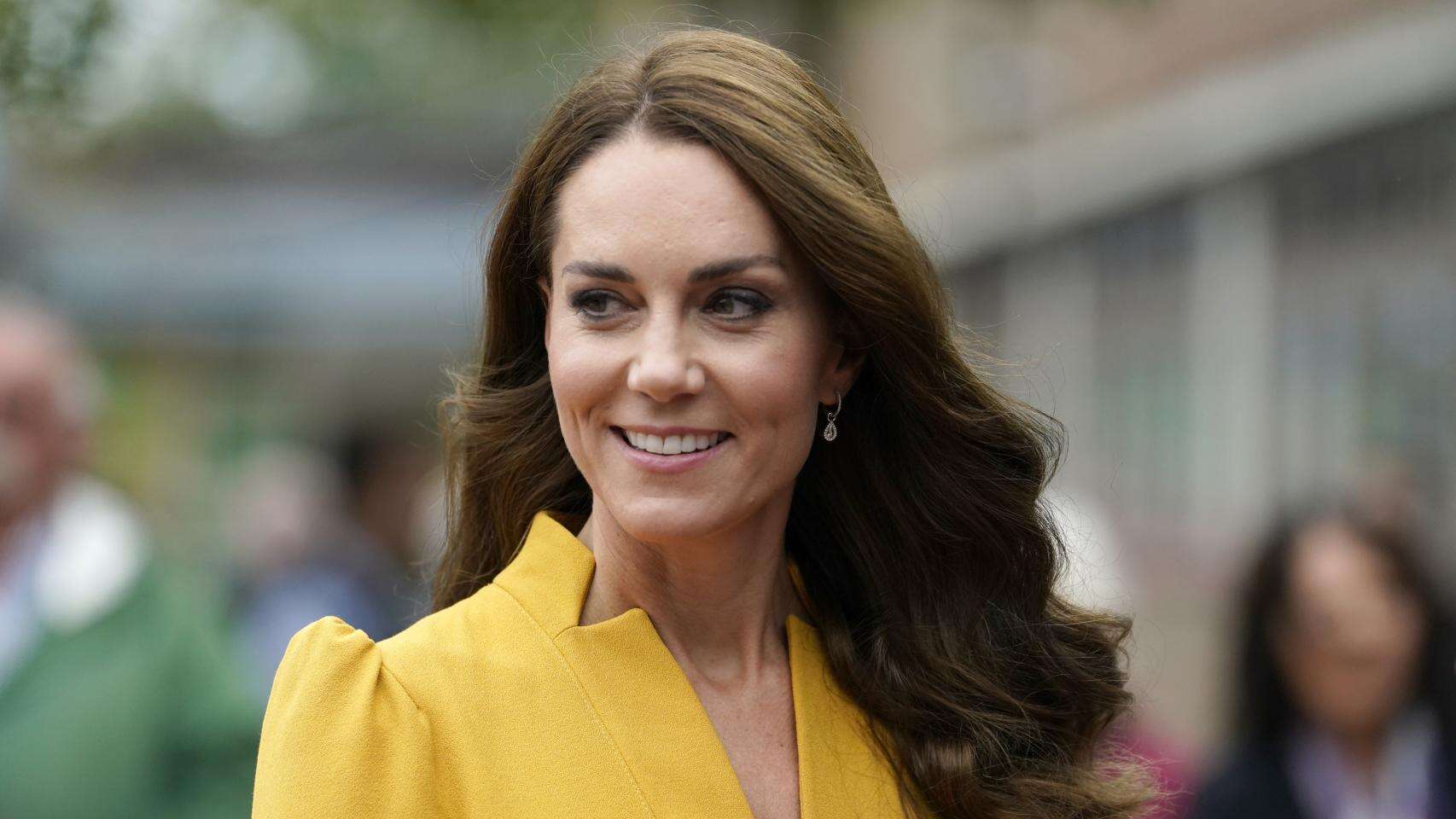 El misterio tras la cirugía abdominal de Kate Middleton: 