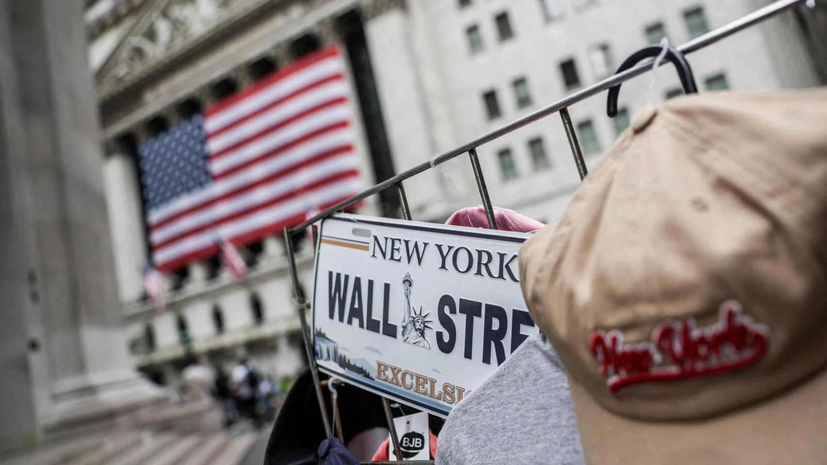 Signo mixto en Wall Street con Intel disparada