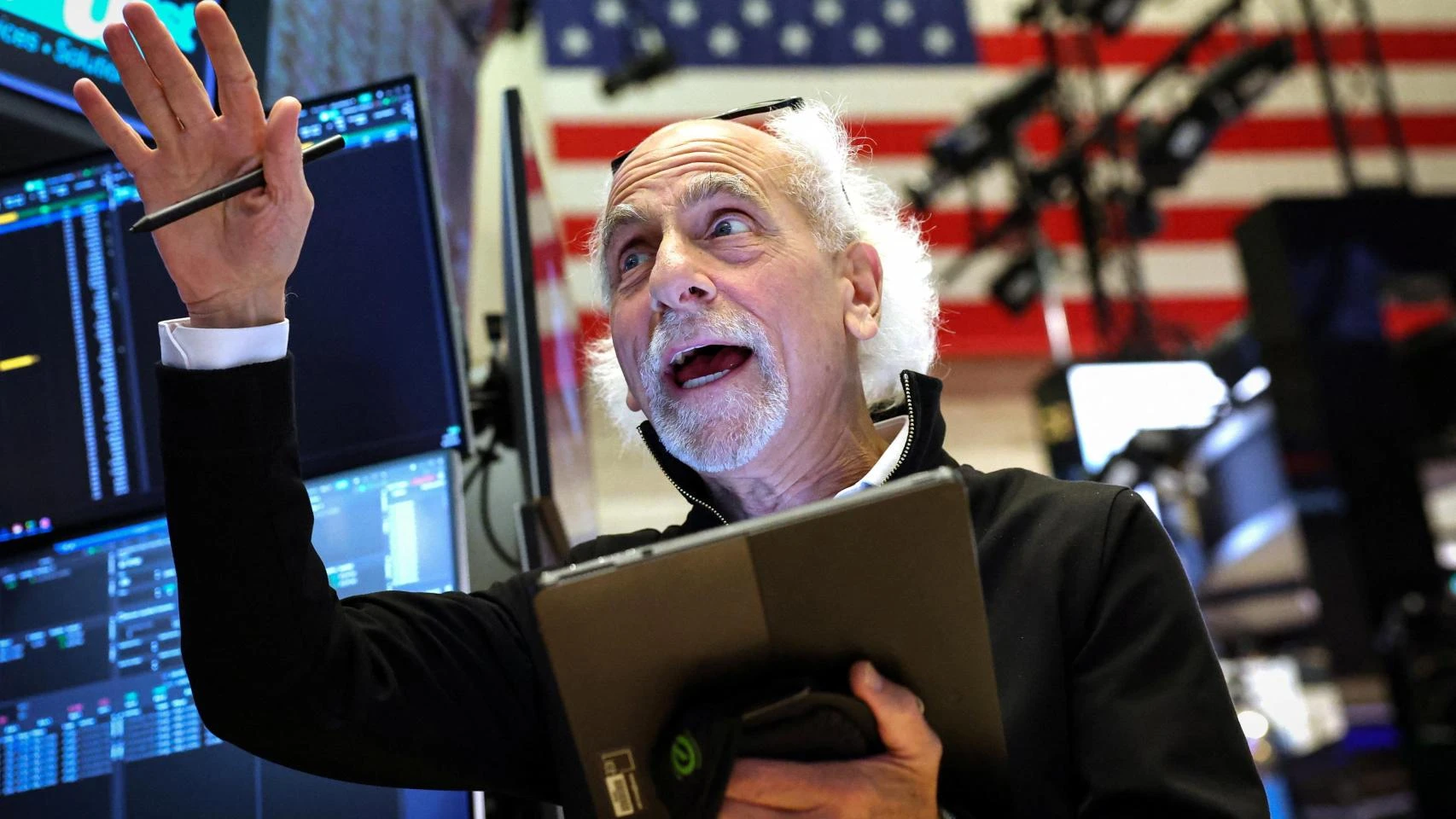 'El efecto Powell' se disipa y Wall Street cae