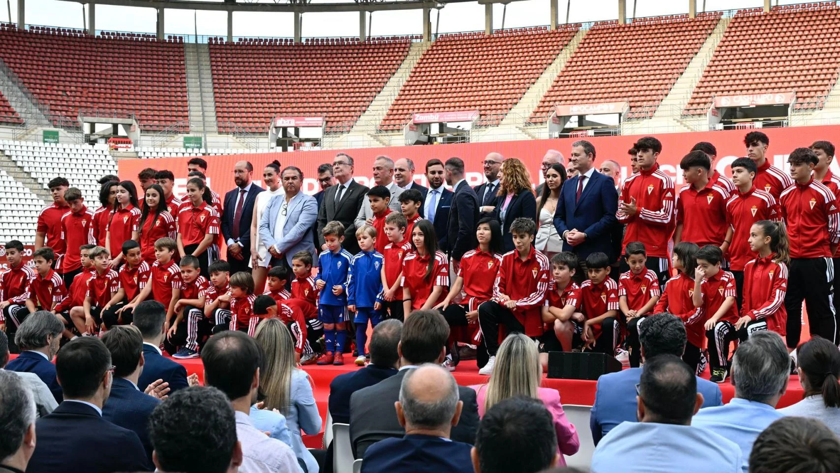 El Real Murcia tendrá la primera ciudad deportiva sostenible de España con 15.000m2 de placas solares