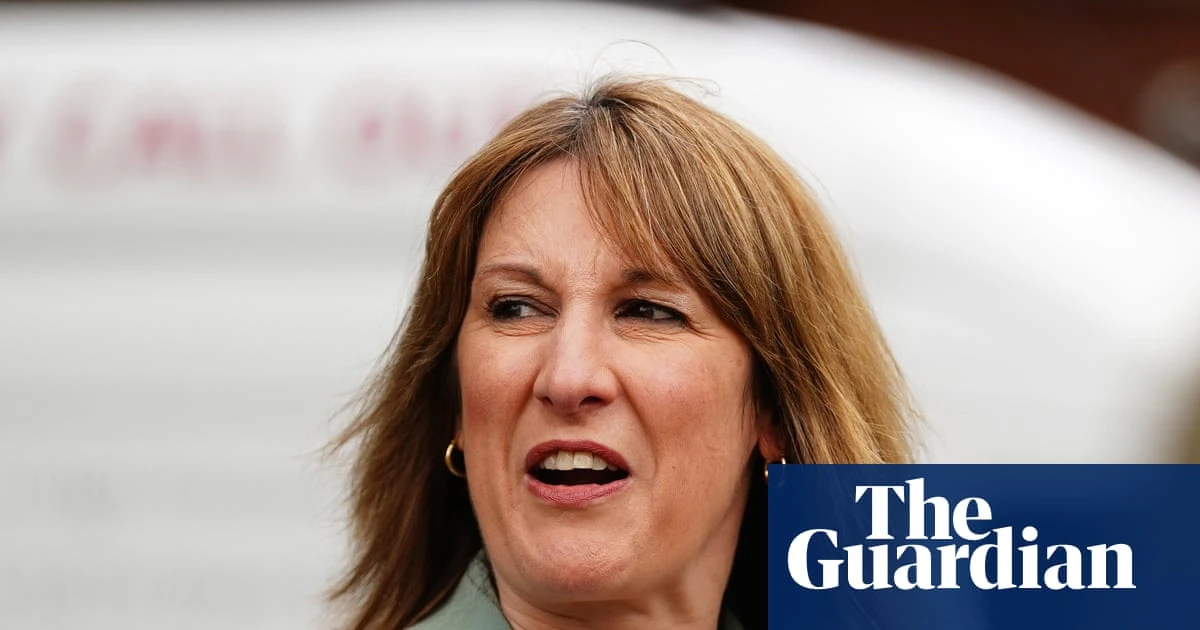 Rachel Reeves hits back at petrol station heckler – video