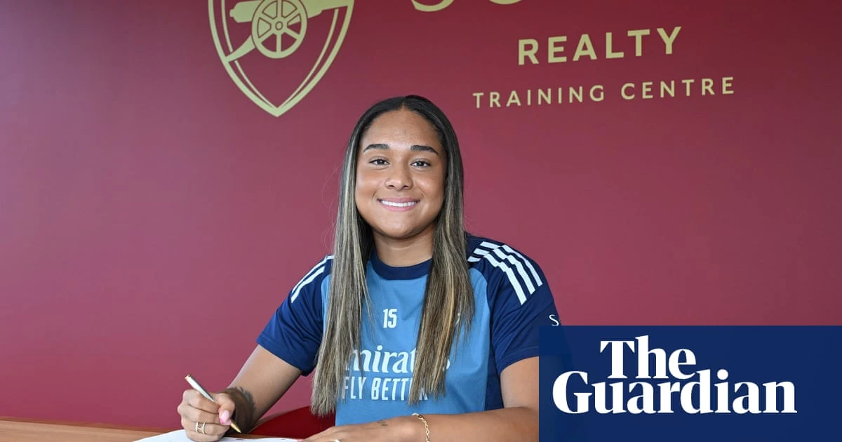 Arsenal complete world-record £1m Olivia Smith signing from Liverpool
