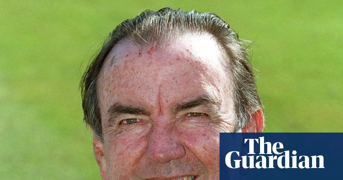 Bob Simpson, former Australia cricket captain and coach, dies aged 89