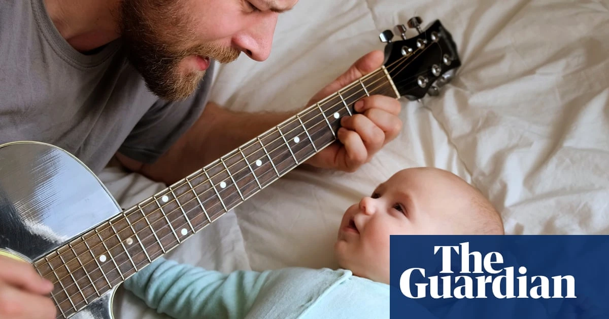 British men urged to join ‘Dad strike’ calling for more paternity leave