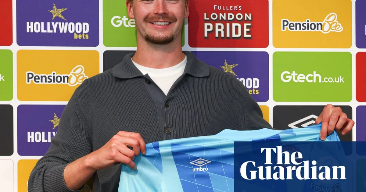 Caoimhín Kelleher completes £18m move from Liverpool to Brentford