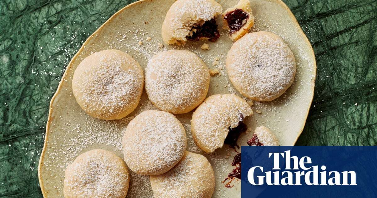 Ravneet Gill’s recipe for Izmir bomba, or Turkish-style chocolate-filled biscuits | The sweet spot