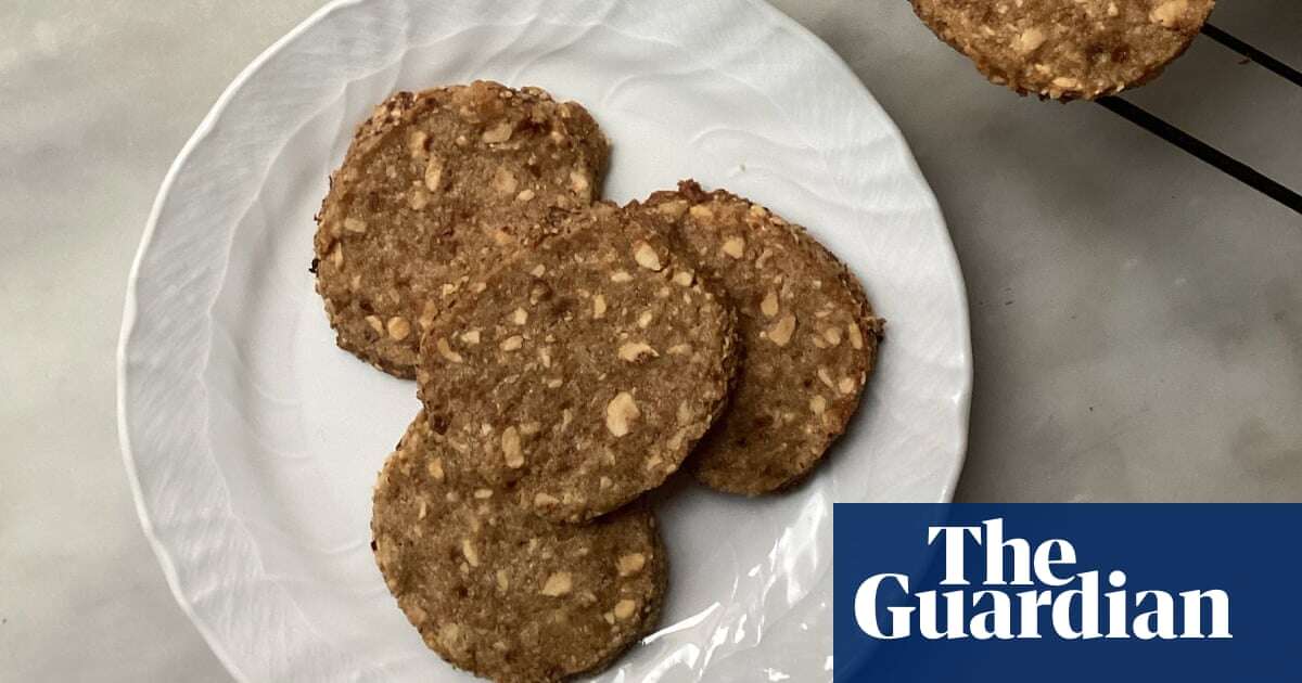 Rachel Roddy’s recipe fot hazelnut, spelt and butter biscuits | A kitchen in Rome