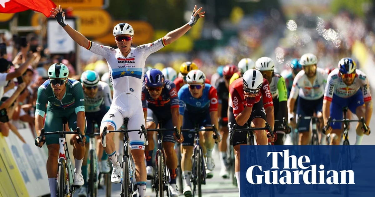 Tour de France 2025: Tim Merlier claims stage nine as Van der Poel bid falls just short