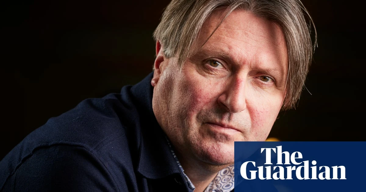 Simon Armitage: Poets can fight climate crisis by making us spellbound by nature
