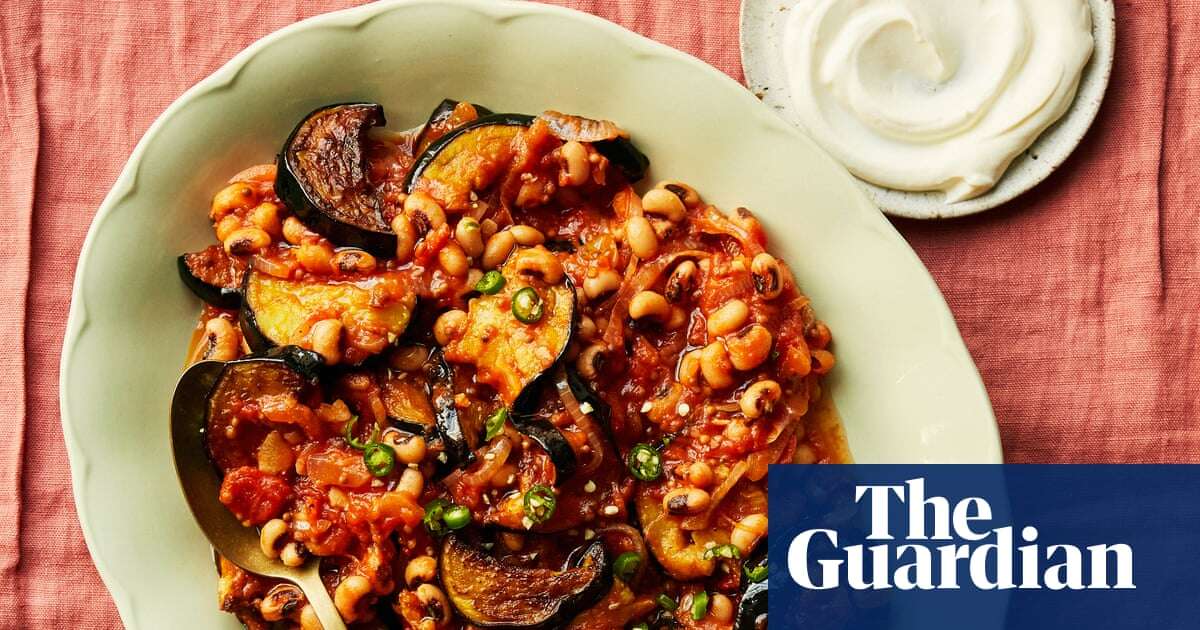 Rukmiini Iyer’s quick and easy recipe for Sri Lankan-style aubergine and black eye bean curry | Quick and easy