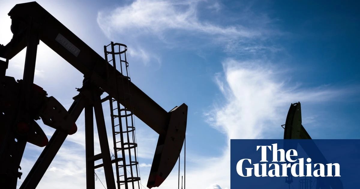 Fossil-fuel firms receive US subsidies worth $31bn each year, study finds