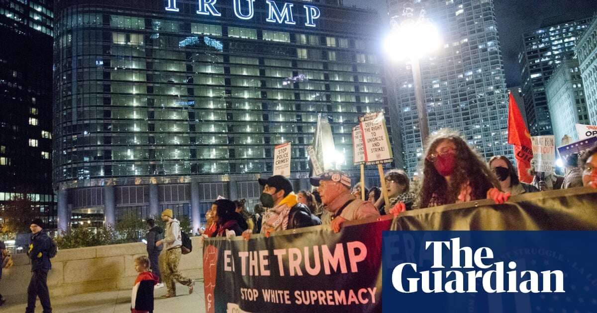 Protesters gather outside Chicago's Trump Tower after election landslide – video