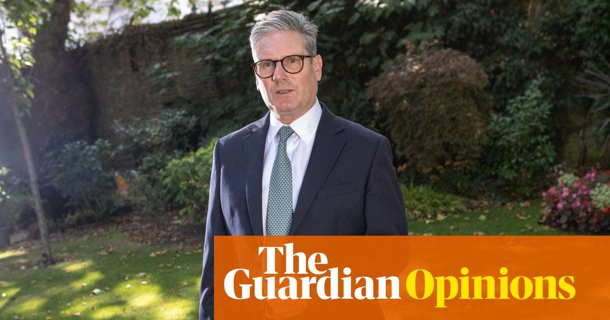 With the best glasses donor money can buy, surely Starmer can see that this week has been a total disaster | Marina Hyde