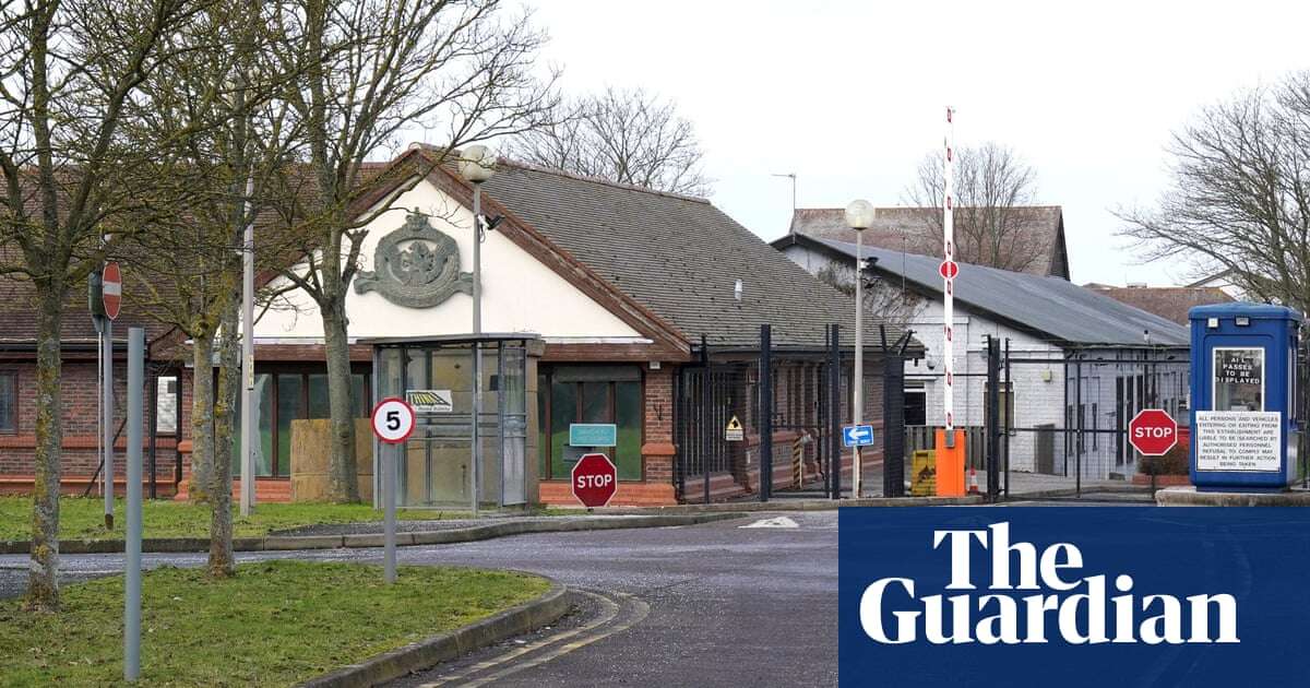 Children’s watchdog to look into young asylum seekers’ treatment at Manston