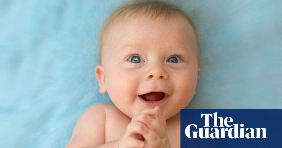 Babbling babies may be warming up for speech, say scientists