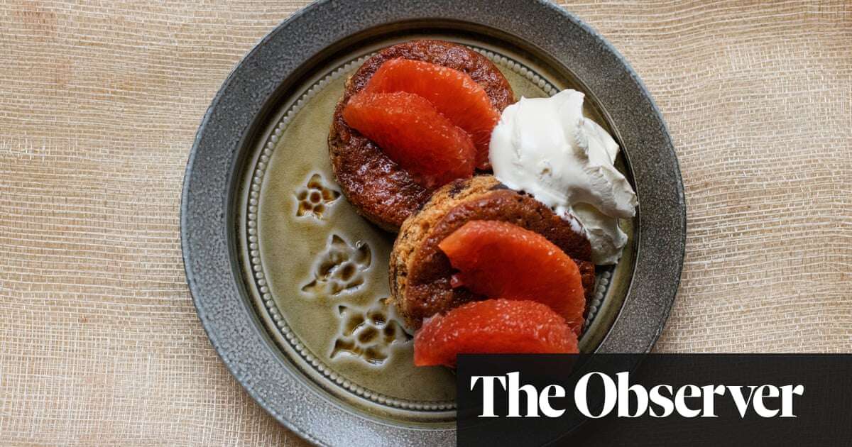 Nigel Slater’s recipe for warm ginger cake and blood oranges