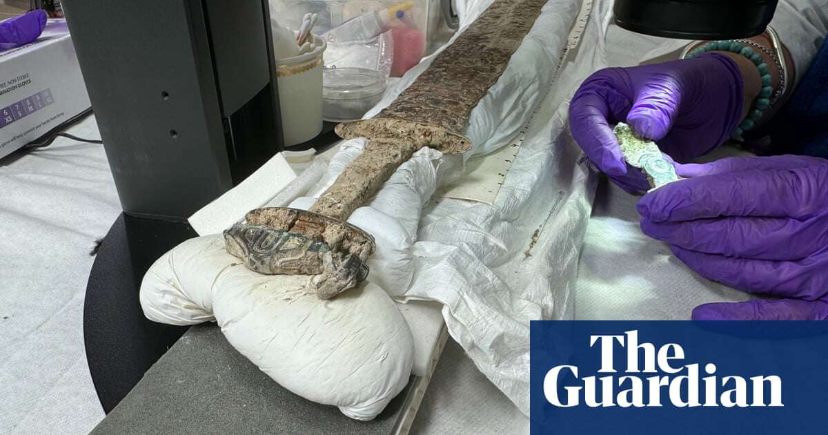 ‘Really incredible’ sixth-century sword found in Kent