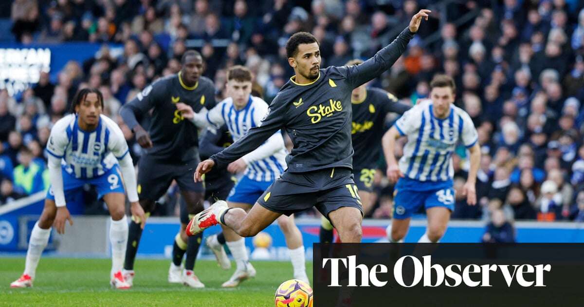 Everton move clear of drop zone after spot-on Ndiaye sees off Brighton