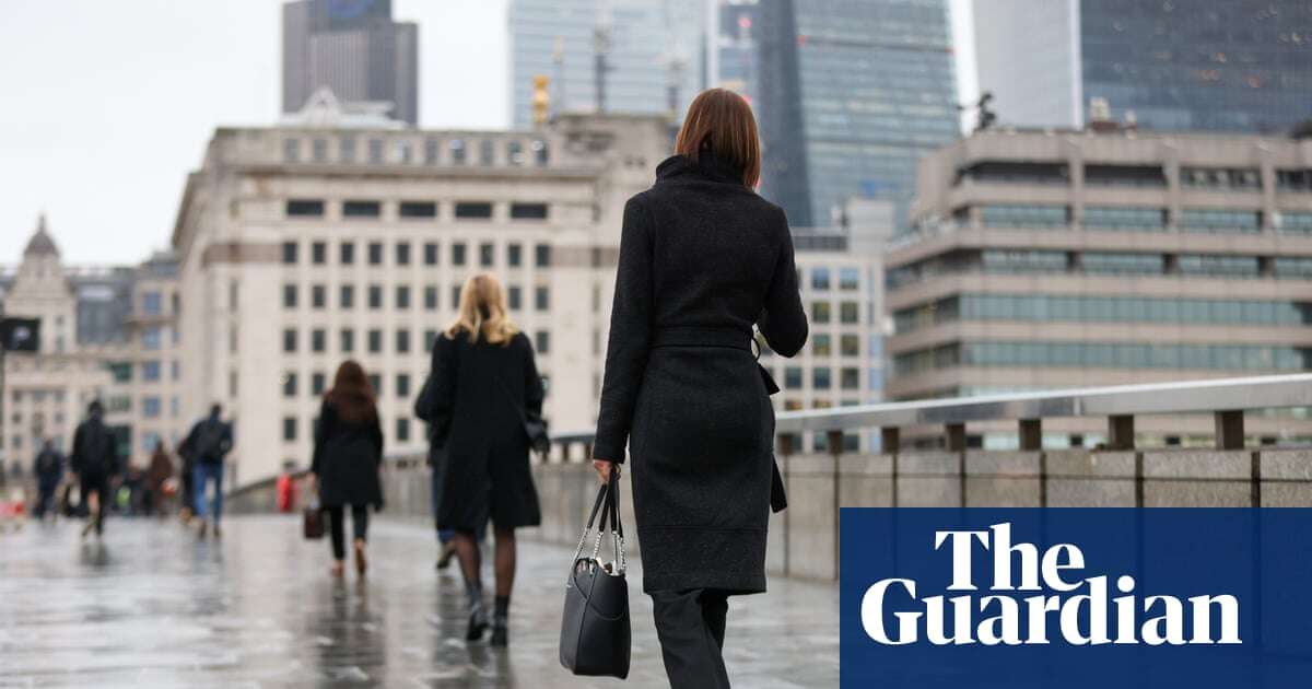 Permanent job vacancies in UK shrink at fastest pace for four years