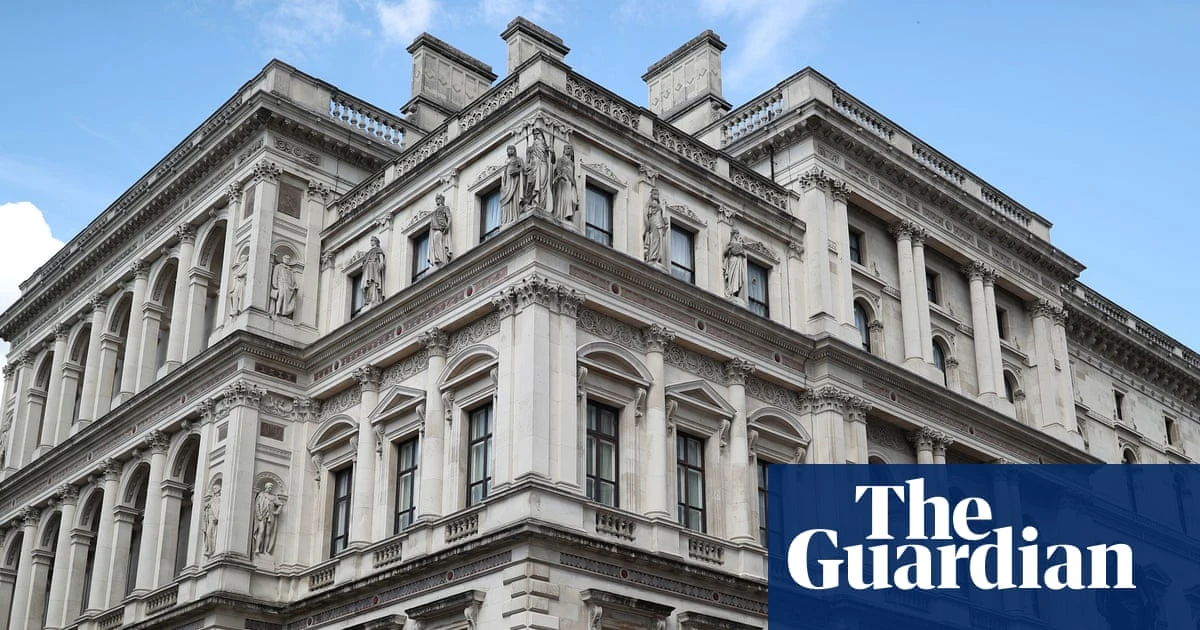 Nearly 2,000 Foreign Office jobs ‘at risk’, says PCS union