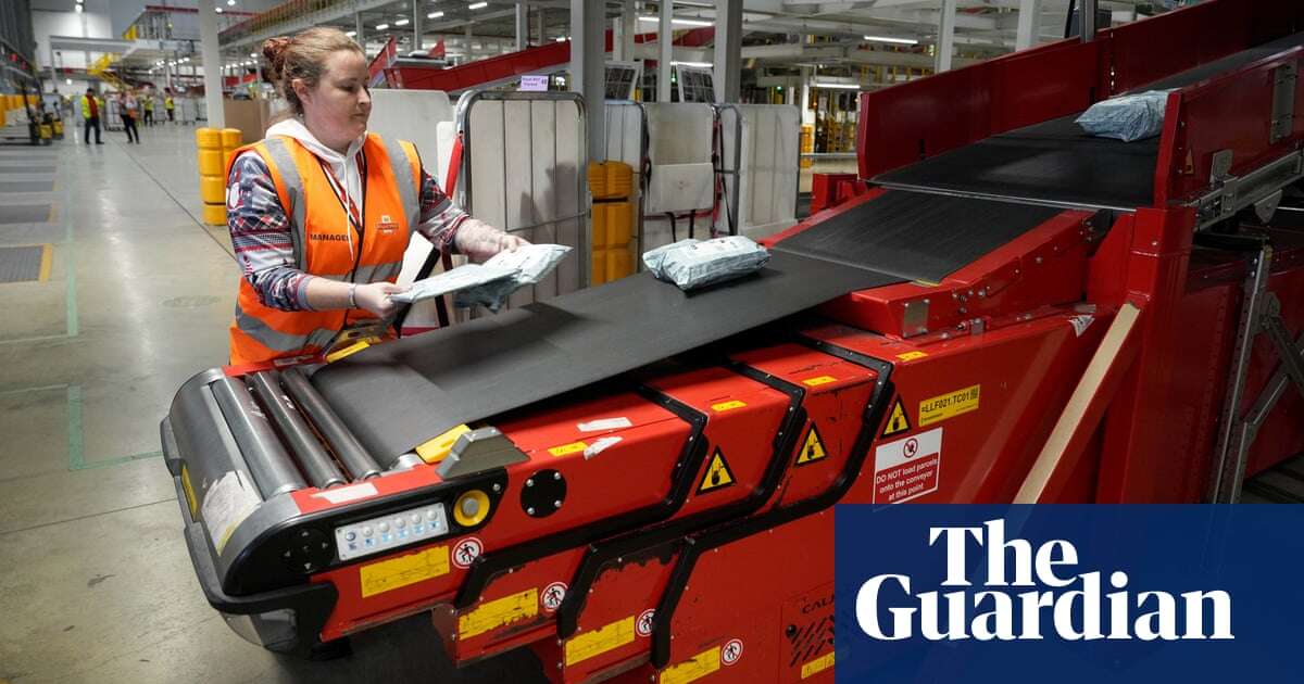 Royal Mail on track to return to annual profit after strong Christmas