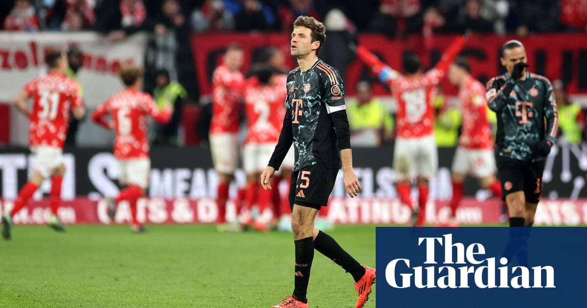 European football: Bayern Munich slip up at Mainz as Leverkusen close gap