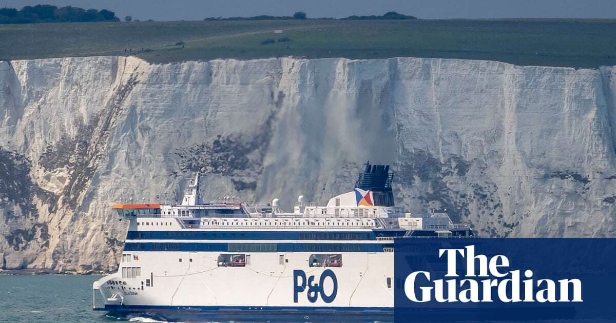 P&O Ferries not rogue, says business secretary after cabinet rift