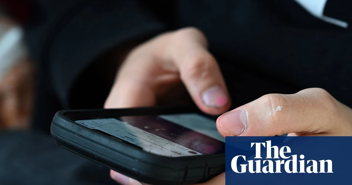 Under-16s ban: how hard will it be for Australian social media users to prove their age?