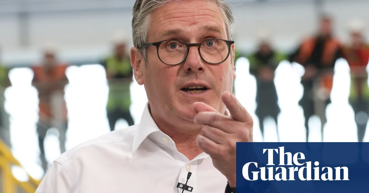 Starmer says Tories ‘sliding into abyss’ and Reform is main challenger