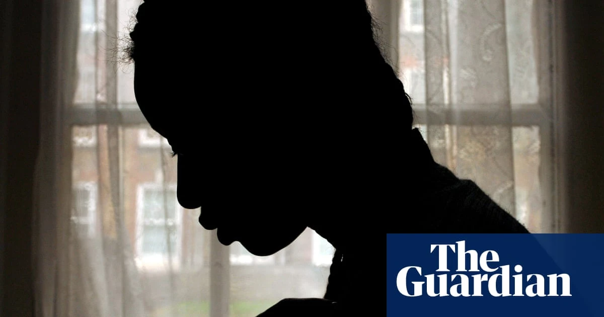 Remove decisions on lone child asylum seekers from Home Office, report says