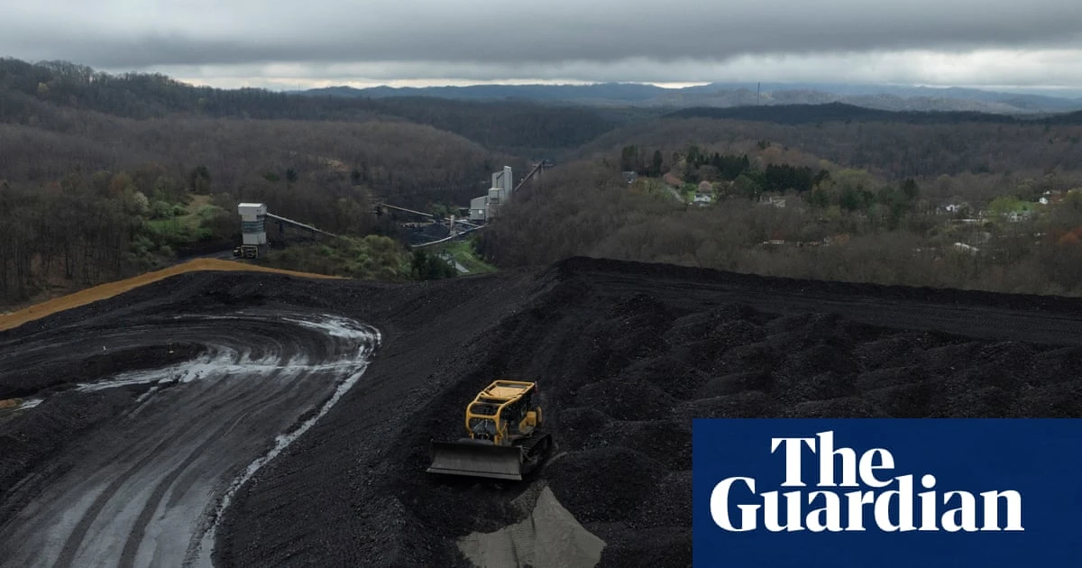 Trump to use wartime powers to dole out $700m to coal industry