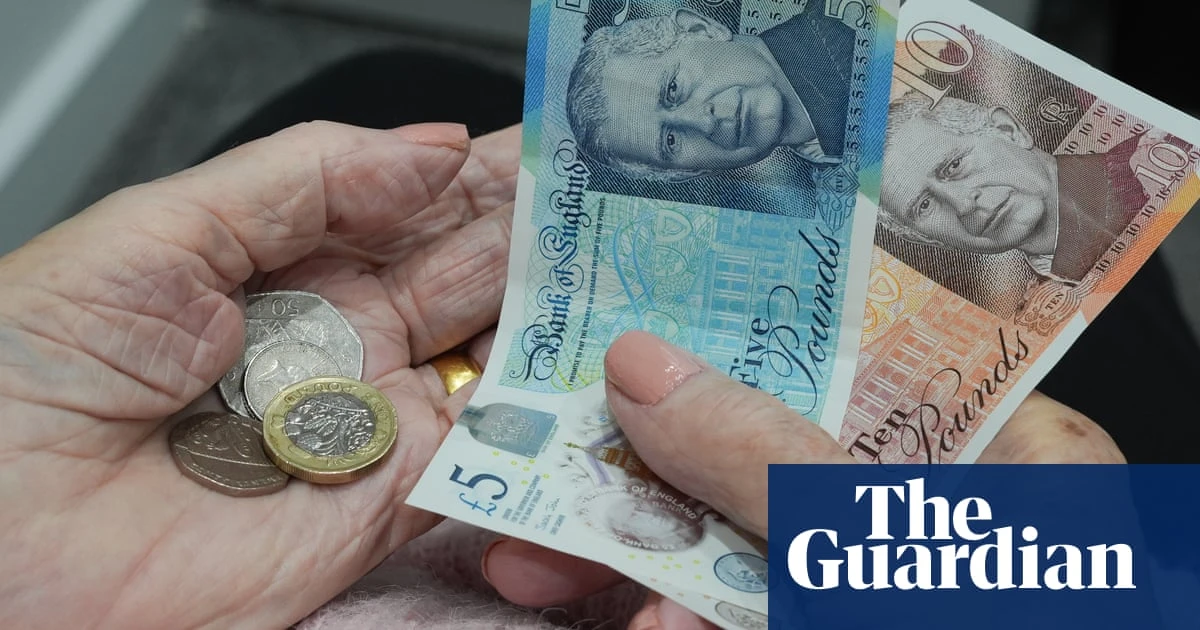 Will megafunds really put an extra £6,000 in the average pension?