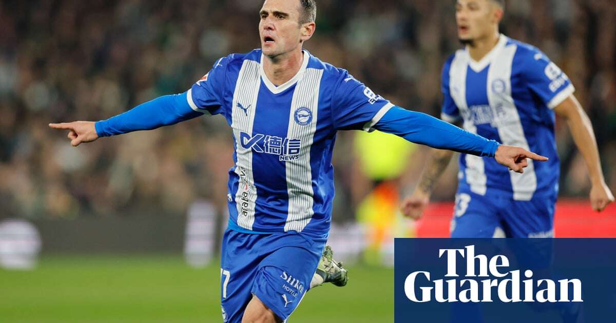 Old, humble and perfect: lovable lump Kike García gives Alavés hope | Sid Lowe