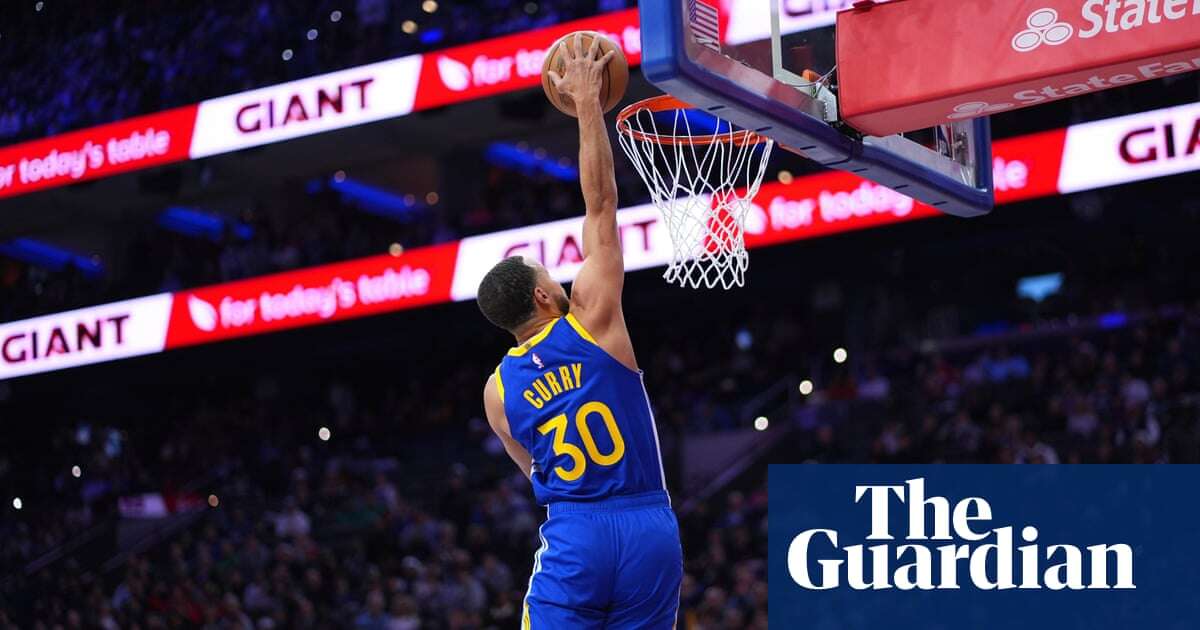 Steph Curry says he’s retired from dunking after slam v 76ers