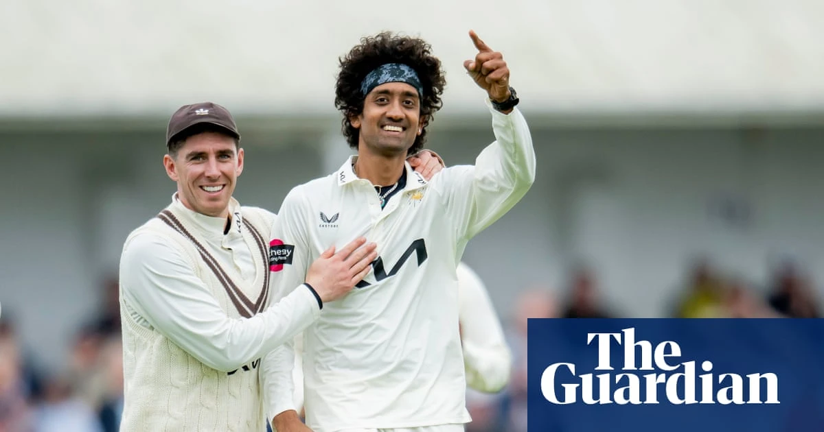 County cricket: Surrey take a big step towards fourth straight title