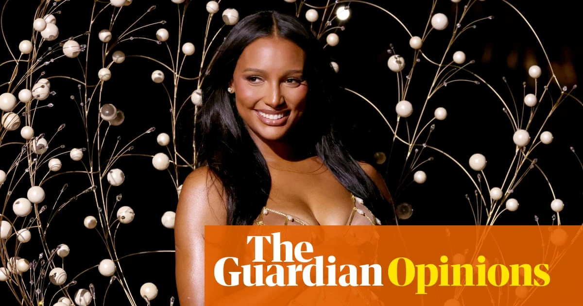 It’s great to see pregnant women in the public eye – but must they all be so gorgeous? | Coco Khan