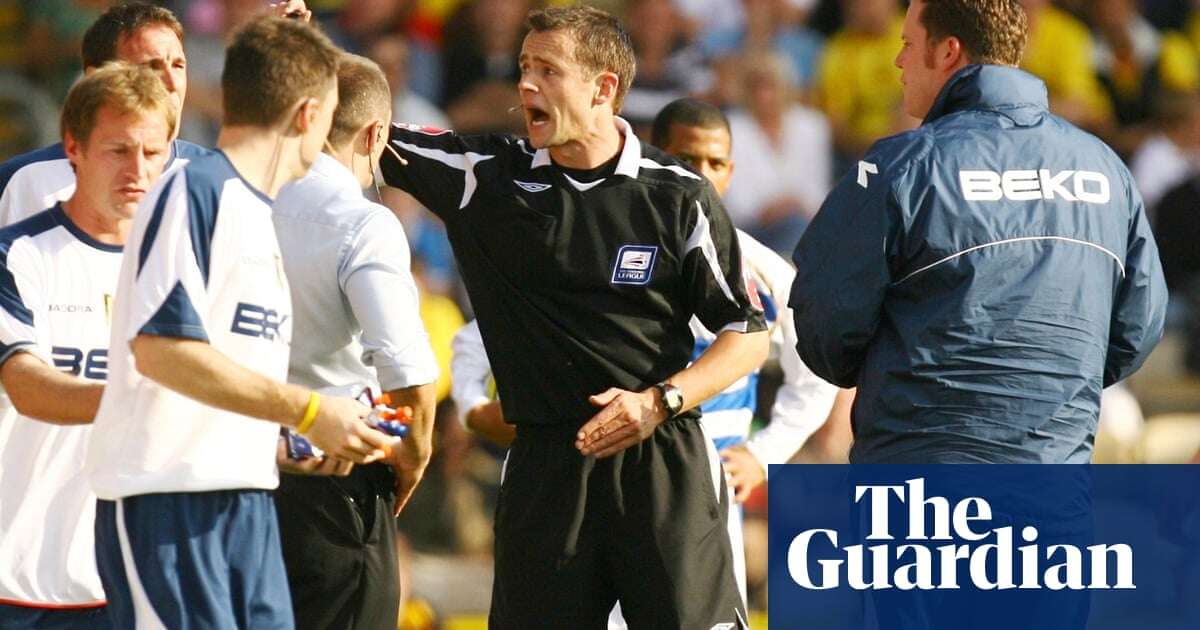 Coote in the act: Halsey, Attwell and other great referee controversies