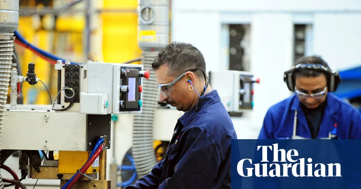 UK business confidence falls to record low amid rising employment costs