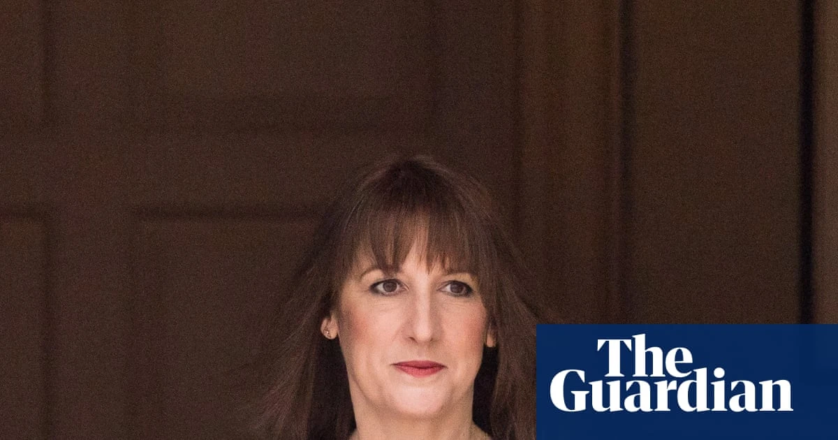 Raise £12bn in budget by extending income tax thresholds freeze, says thinktank