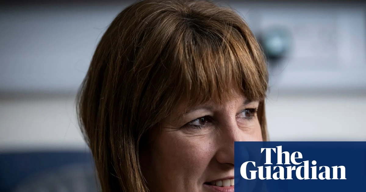 Rachel Reeves seeks economic heavyweights as advisers reduce roles