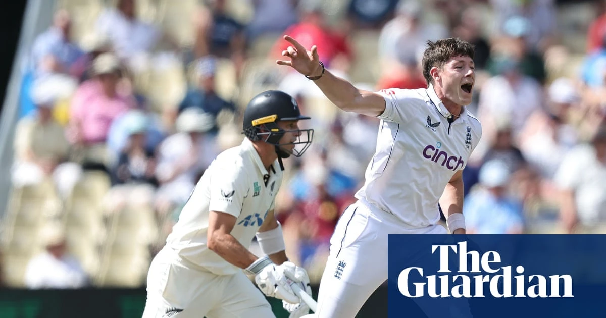 Potts in contention for England’s Ashes squad as Woakes faces race to be fit