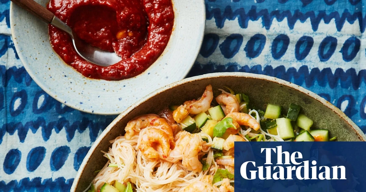 Noodle salad and fried shrimp: Mandy Yin’s recipes for Malaysian home-style prawns