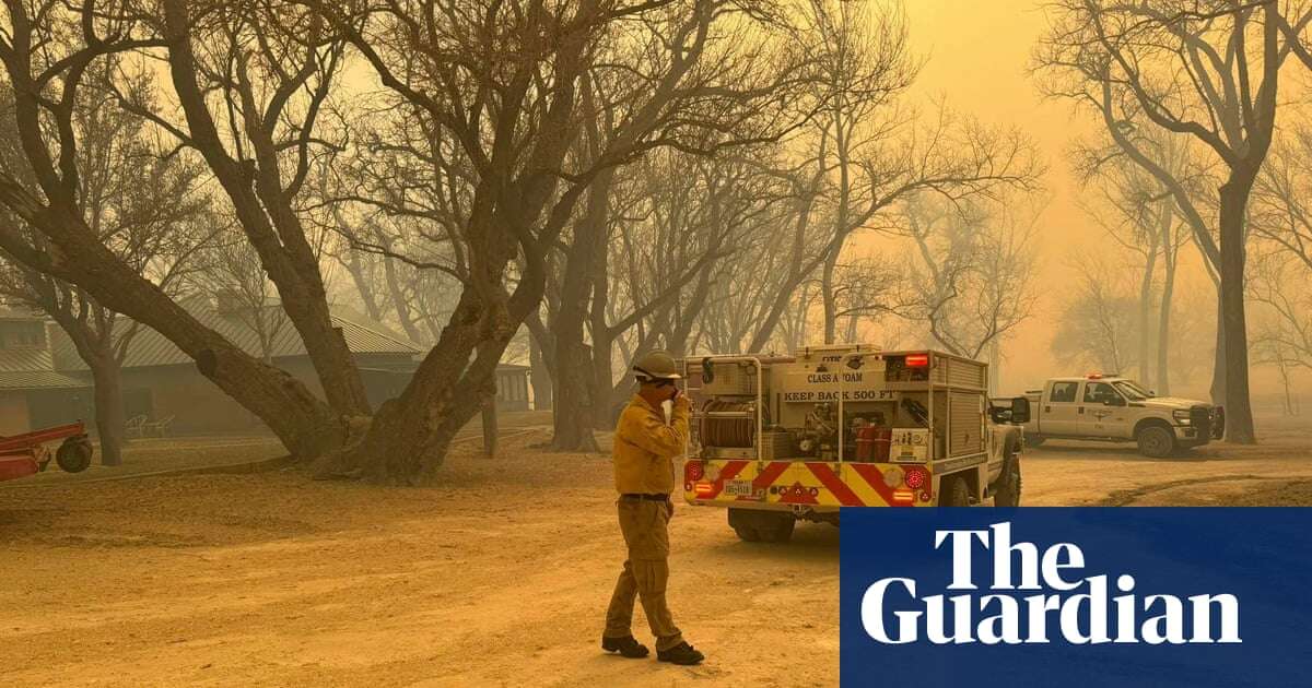 Texas wildfire: fifth-largest blaze in state prompts mandatory evacuations