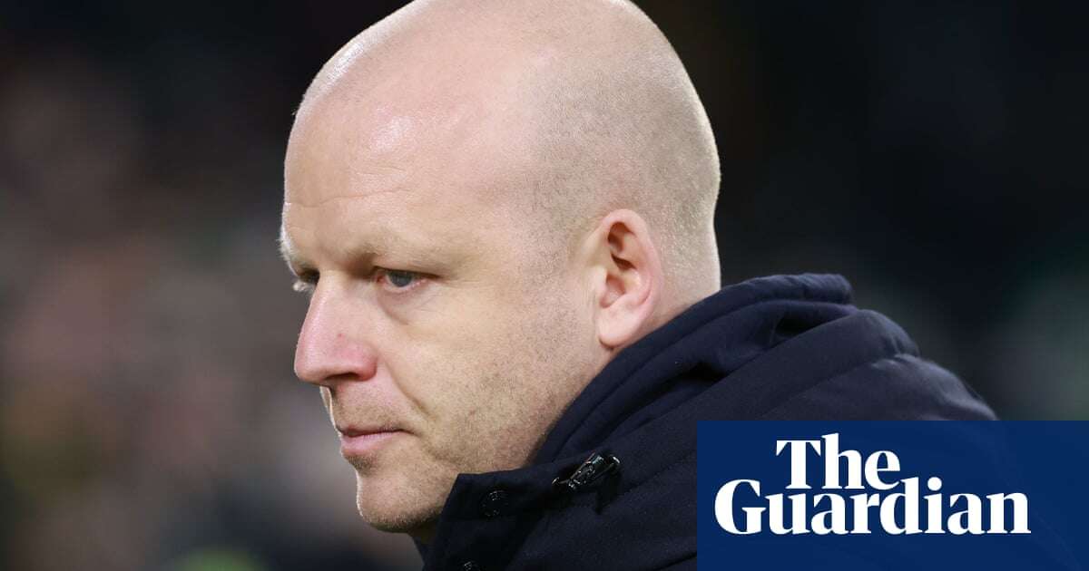 Steven Naismith sacked by Hearts after run of eight consecutive defeats