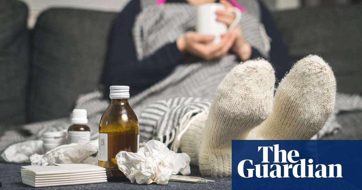 People may suffer ‘long colds’ more than four weeks after infection, study shows