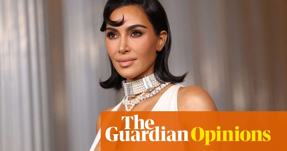 Kim Kardashian cozying up to a robot is another example of AI entering our lives | Arwa Mahdawi