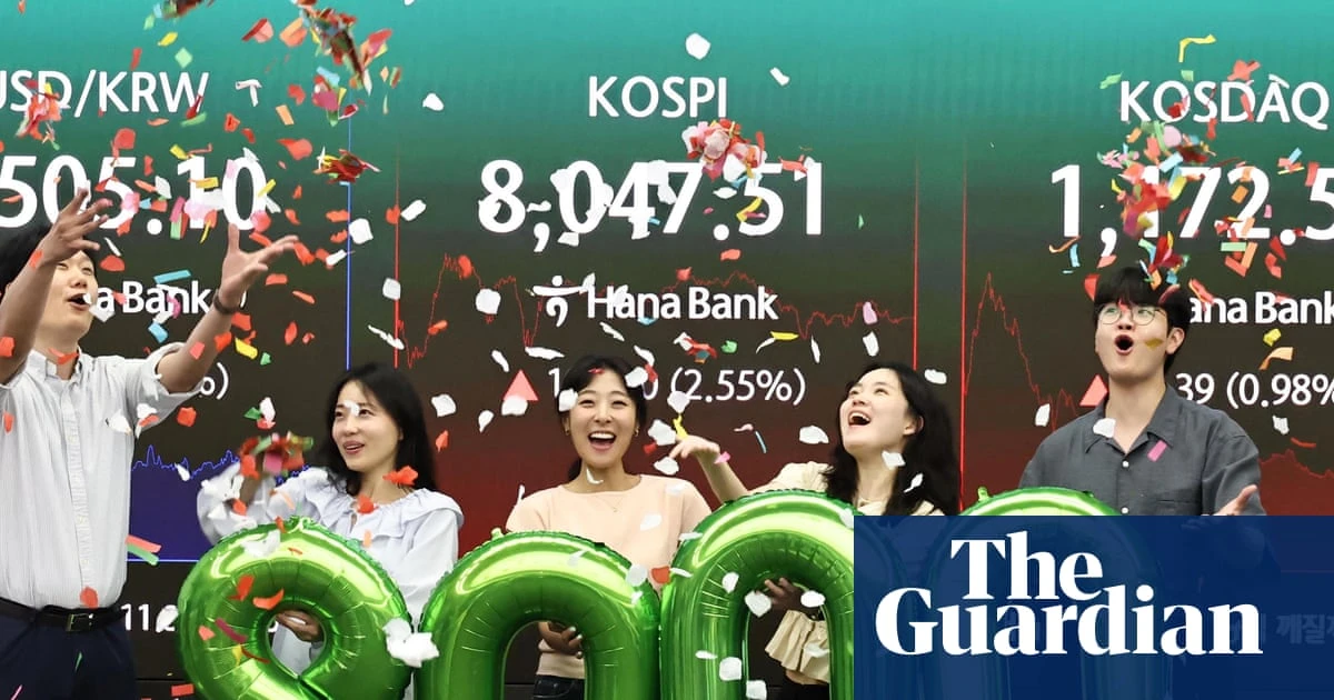 Chip, chip ... boom? South Korea tech makers join the trillion-dollar club but some fear a short-circuit looms