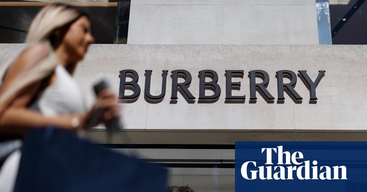 Burberry bosses urge Rachel Reeves to reinstate tax-free shopping for tourists