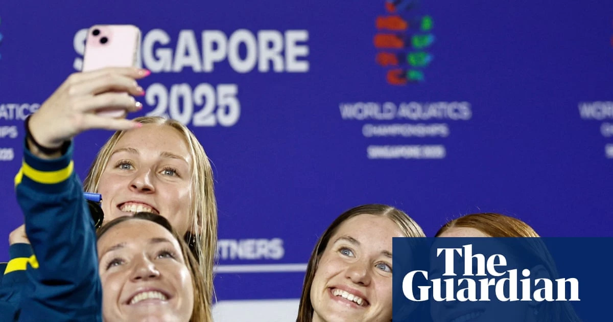 Mollie O’Callaghan equals Ian Thorpe’s record with 11th world championship gold