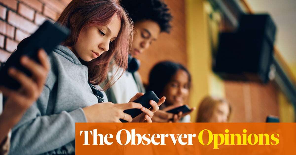 Why you should give your child a dumbphone if you want them to be smarter |Torsten Bell